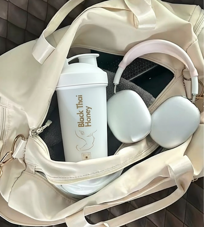Black Thai Honey white shaker bottle